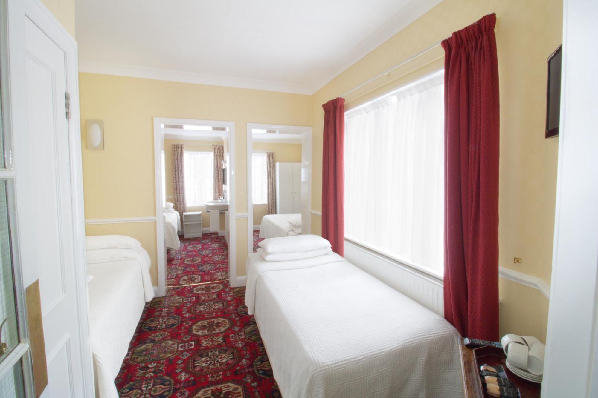 Balmoral House Hotel Лондон Экстерьер фото