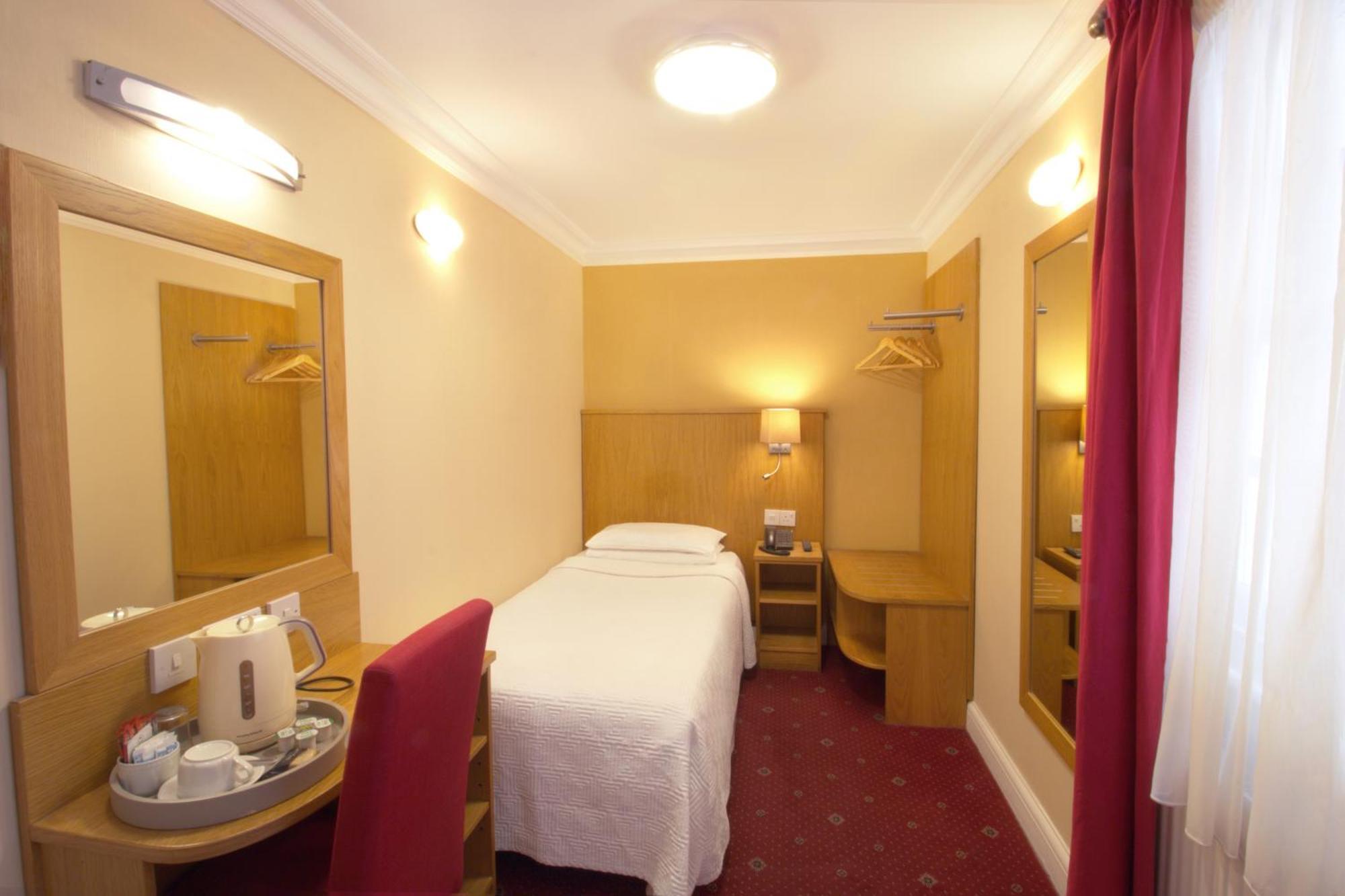 Balmoral House Hotel Лондон Экстерьер фото