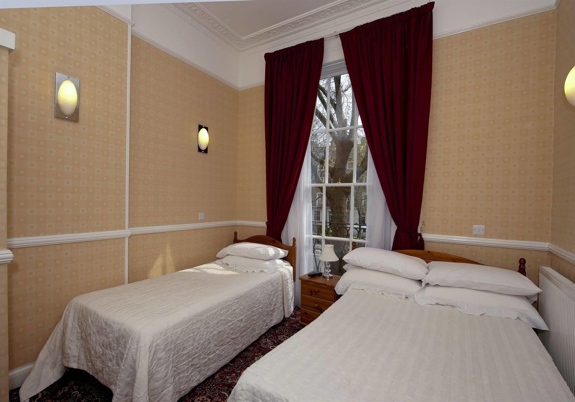 Balmoral House Hotel Лондон Экстерьер фото